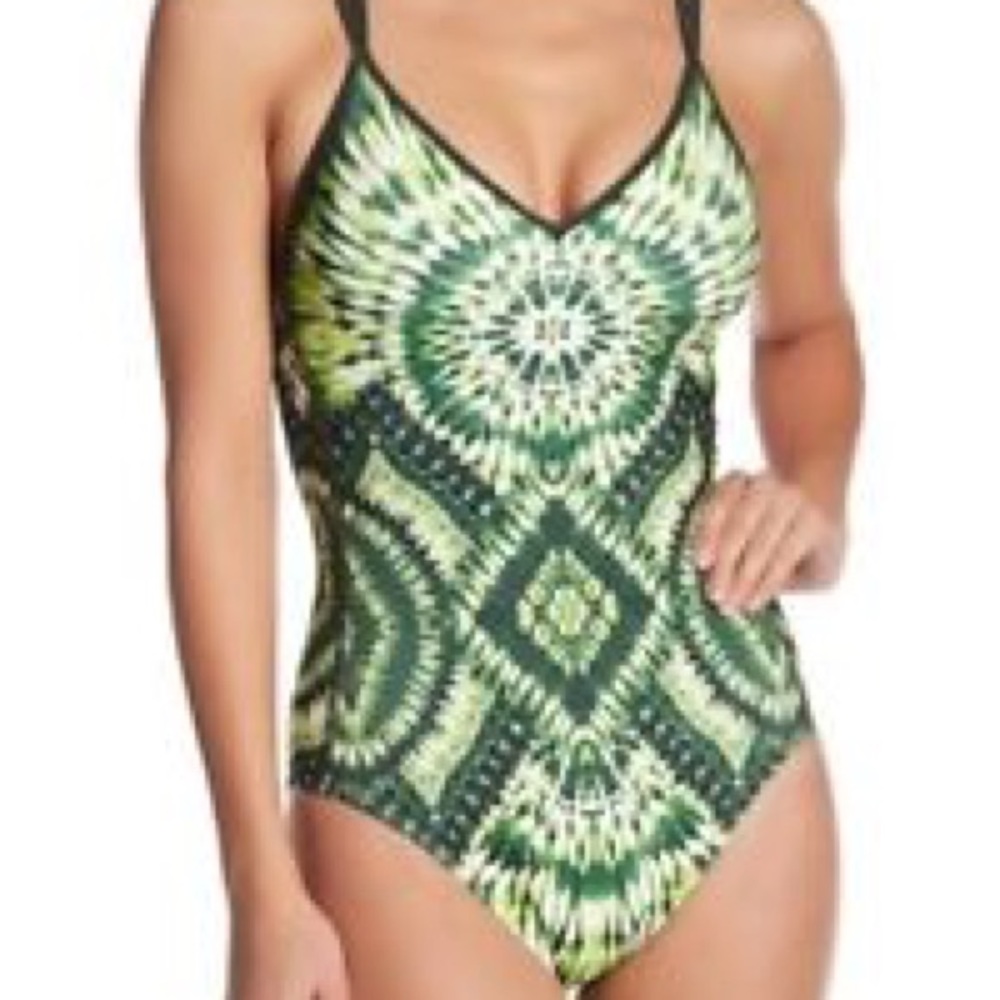 Brand new robin piccone one piece swimsuit